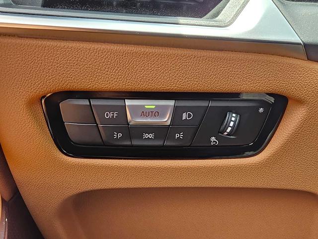 2023 BMW 330i Vehicle Photo in PLANO, TX 75024