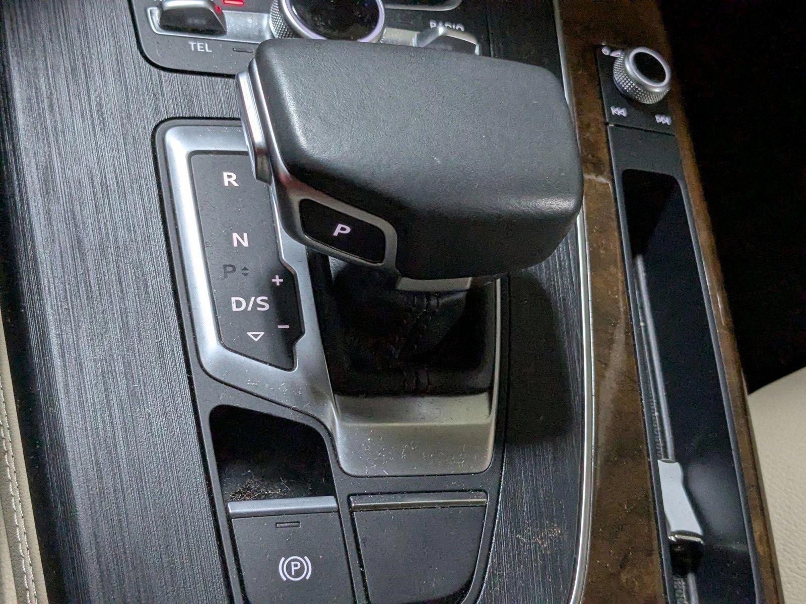 2020 Audi Q5 Vehicle Photo in West Palm Beach, FL 33417