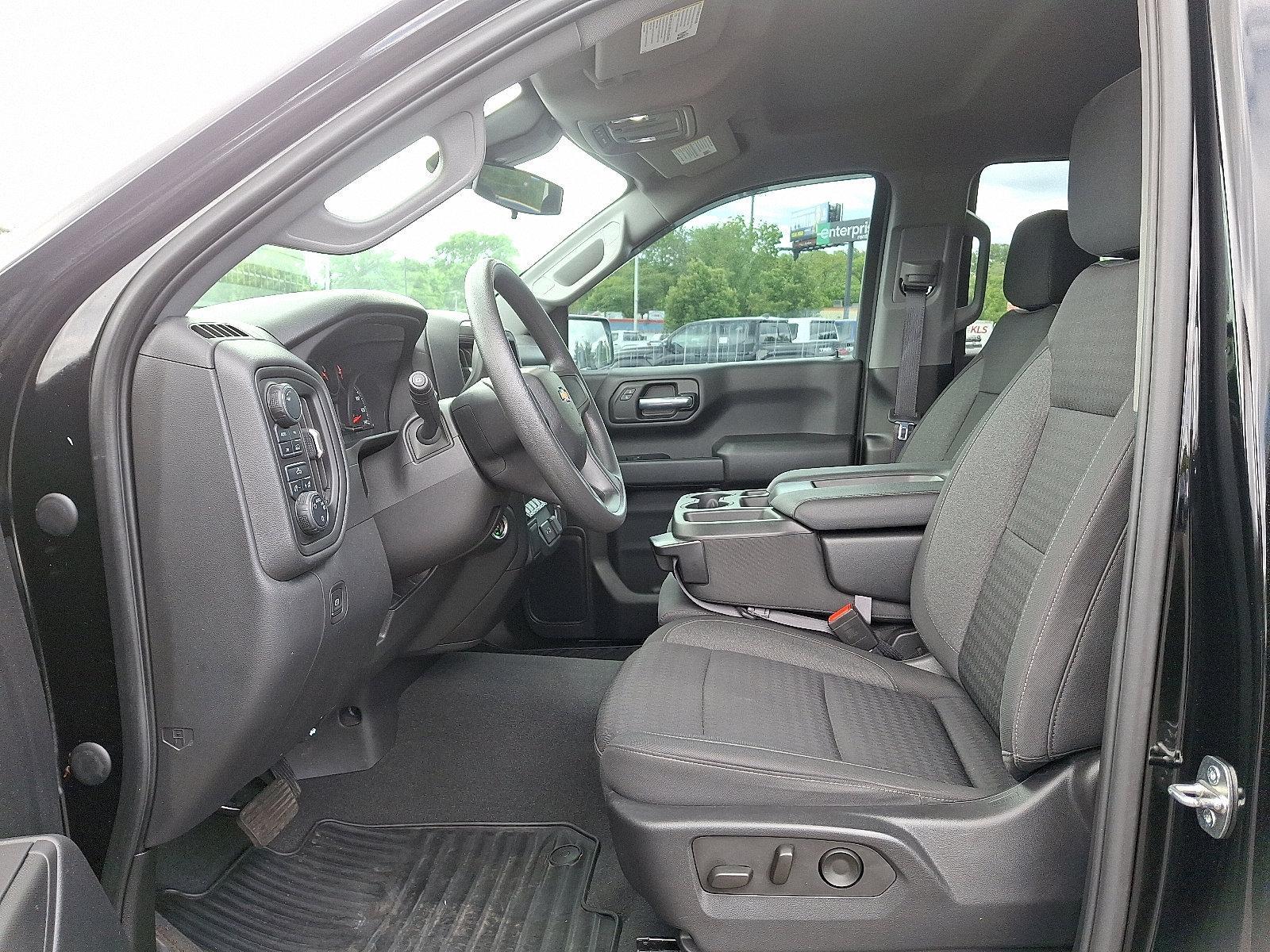 2023 Chevrolet Silverado 1500 Vehicle Photo in Trevose, PA 19053