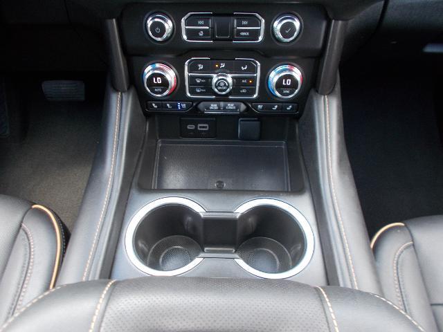 2024 GMC Yukon XL Vehicle Photo in LOWELL, MA 01852-4336