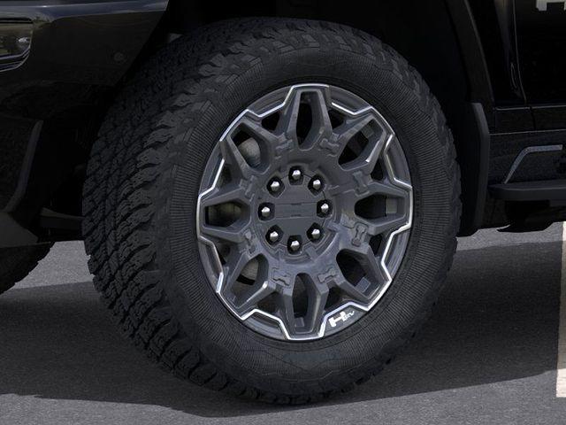 2025 GMC HUMMER EV Pickup Vehicle Photo in WATERTOWN, CT 06795-3318