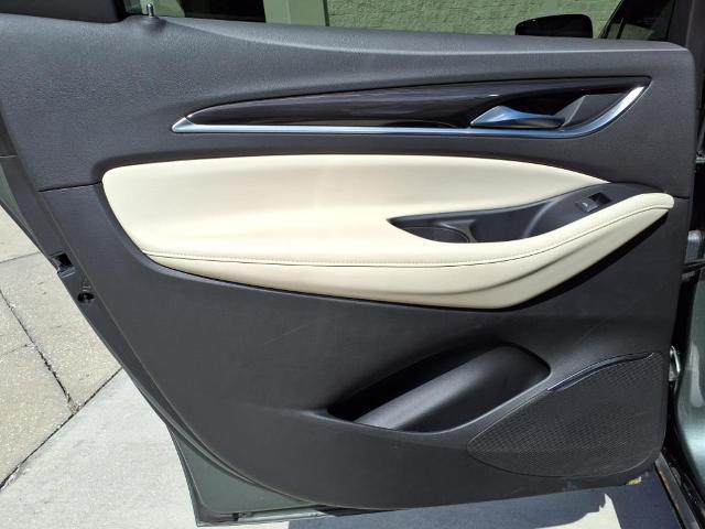 2024 Buick Enclave Vehicle Photo in Tampa, FL 33612