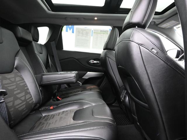 2022 Jeep Cherokee Vehicle Photo in Cedar Rapids, IA 52402