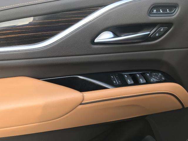 2022 Cadillac Escalade Vehicle Photo in GREEN BAY, WI 54303-3330