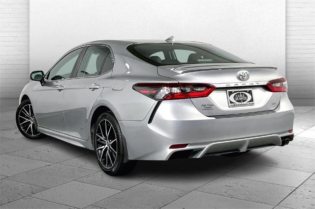 2022 Toyota Camry Vehicle Photo in Lees Summit, MO 64086