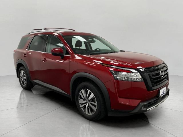 2022 Nissan Pathfinder Vehicle Photo in Appleton, WI 54913