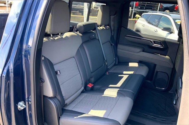 2023 Chevrolet Silverado 1500 Vehicle Photo in KANSAS CITY, MO 64114-4502
