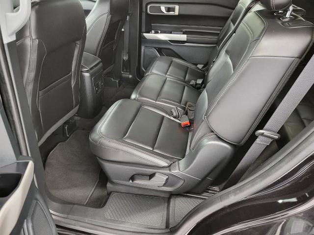 2024 Ford Explorer Vehicle Photo in Neenah, WI 54956