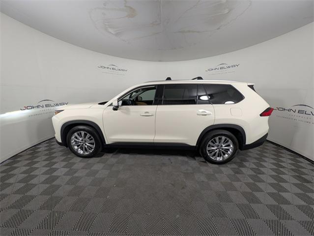 2024 Toyota Grand Highlander Vehicle Photo in ENGLEWOOD, CO 80113-6708