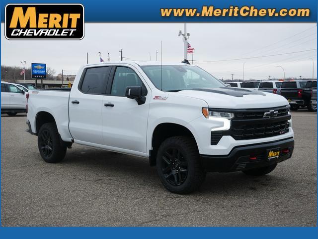 2024 Chevrolet Silverado 1500 Vehicle Photo in MAPLEWOOD, MN 55119-4794