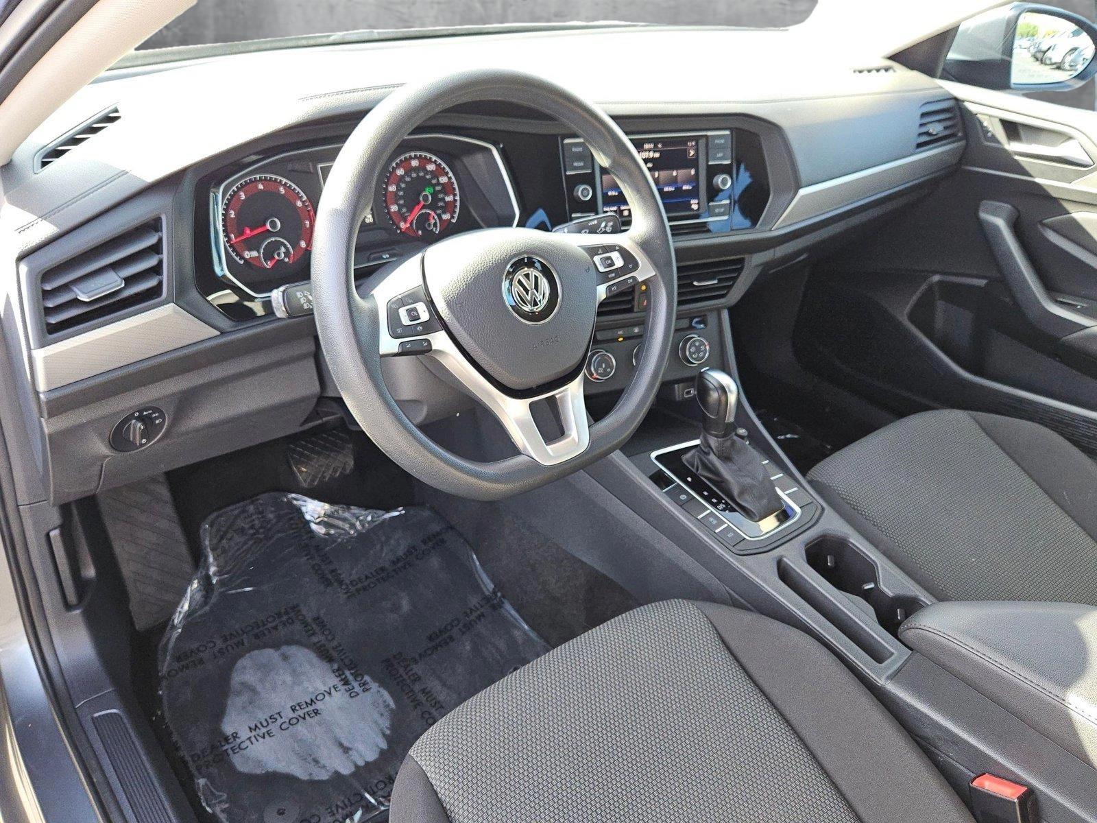 2019 Volkswagen JETT Vehicle Photo in GILBERT, AZ 85297-0446