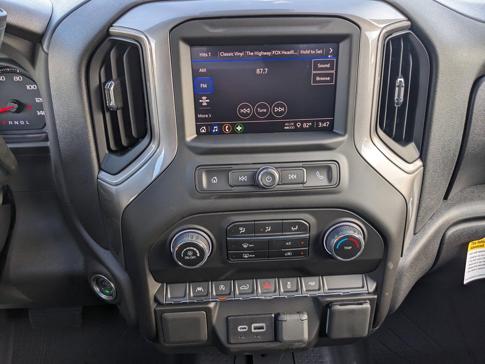 2025 Chevrolet Silverado 1500 Vehicle Photo in HOUSTON, TX 77034-5009