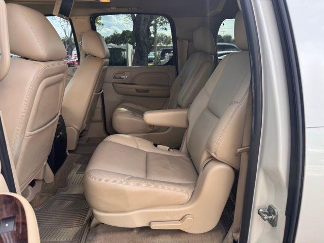 2013 Cadillac Escalade ESV Vehicle Photo in DELRAY BEACH, FL 33483-3294