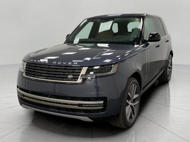 2025 Range Rover Vehicle Photo in Appleton, WI 54913