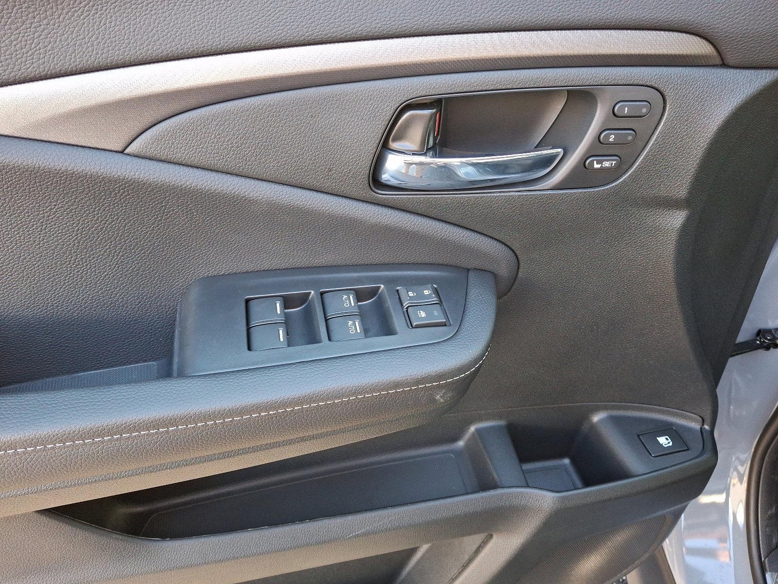 2025 Honda Ridgeline Vehicle Photo in Harrisburg, PA 17111