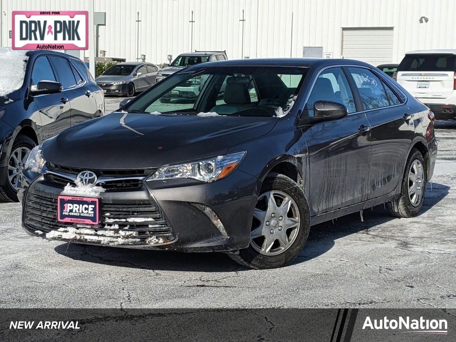 2017 Toyota Camry Vehicle Photo in TIMONIUM, MD 21093-2300