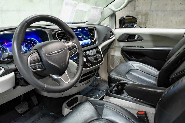 2022 Chrysler Pacifica Vehicle Photo in EVERETT, WA 98203-5662