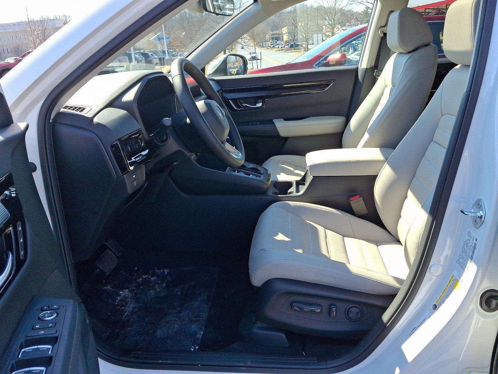 2025 Honda CR-V Vehicle Photo in Harrisburg, PA 17111
