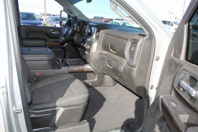 2022 Chevrolet Silverado 3500 HD Chassis Cab Vehicle Photo in SAINT CLAIRSVILLE, OH 43950-8512