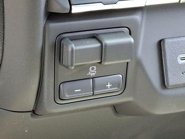 2025 Chevrolet Silverado 3500 HD Vehicle Photo in DANBURY, CT 06810-5034