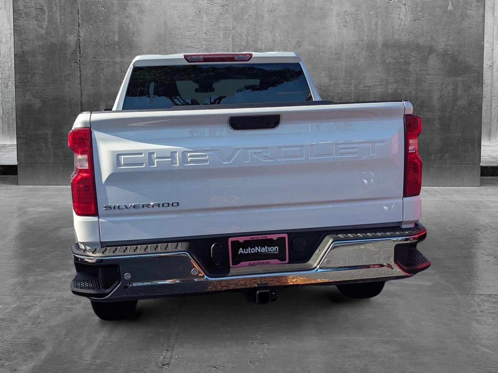 2025 Chevrolet Silverado 1500 Vehicle Photo in GREENACRES, FL 33463-3207