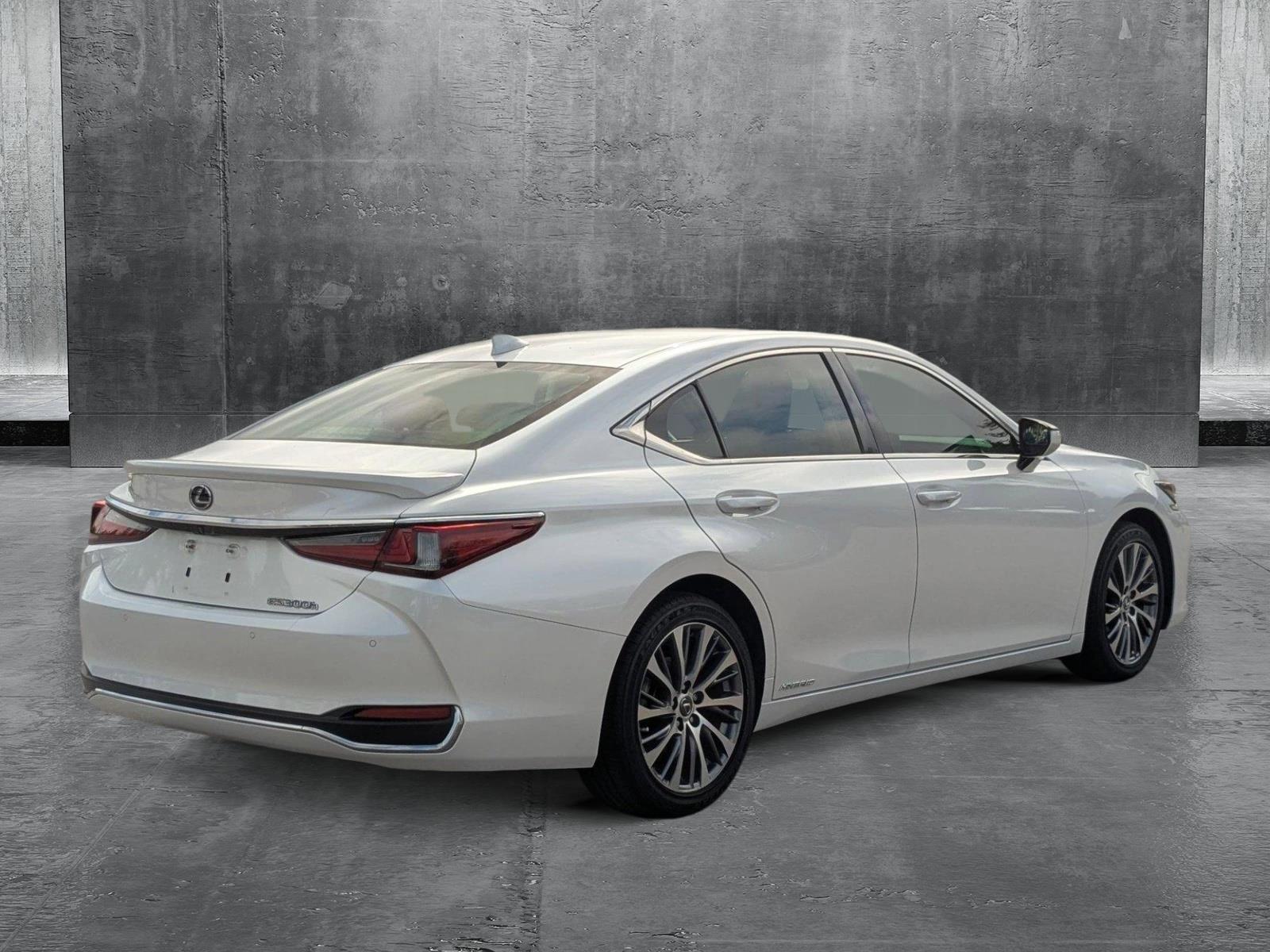 2020 Lexus ES 300h Vehicle Photo in Orlando, FL 32811