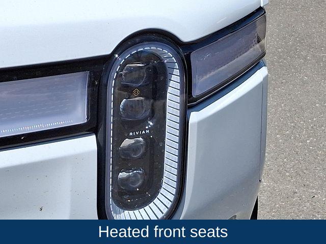 2023 Rivian R1S Vehicle Photo in DANBURY, CT 06810-5034