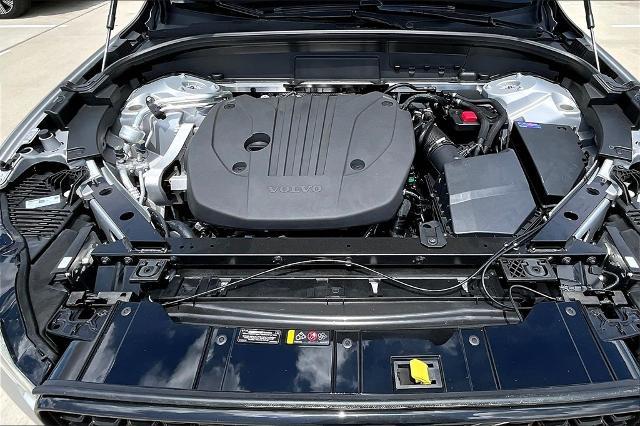 2025 Volvo XC60 Vehicle Photo in Grapevine, TX 76051