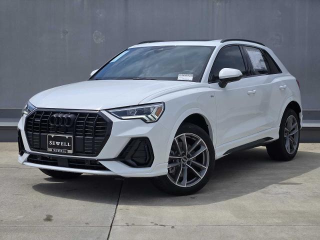 2025 Audi Q3 Vehicle Photo in SUGAR LAND, TX 77478
