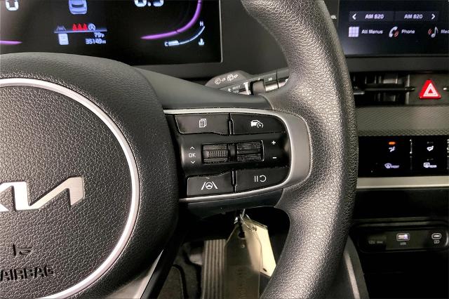 2024 Kia Sportage Vehicle Photo in Lees Summit, MO 64086
