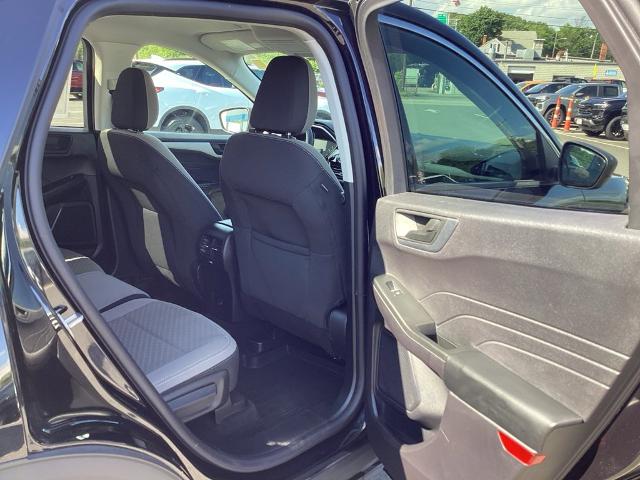 2022 Ford Escape Vehicle Photo in GARDNER, MA 01440-3110