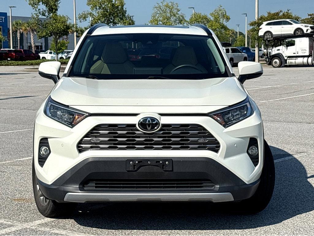 2019 Toyota RAV4 Vehicle Photo in POOLER, GA 31322-3252