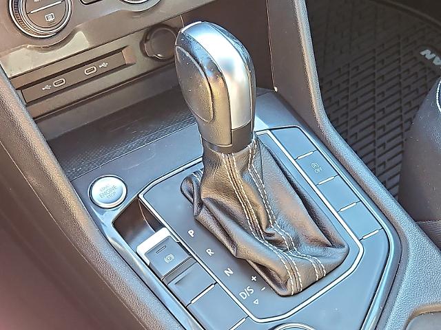 2021 Volkswagen Tiguan Vehicle Photo in TREVOSE, PA 19053-4984