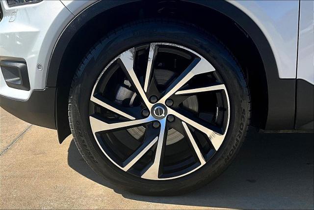 2022 Volvo XC40 Vehicle Photo in Houston, TX 77007