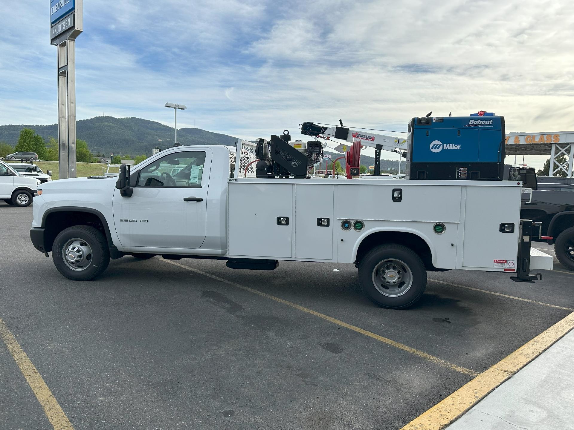 2024 Chevrolet Silverado 3500 HD Chassis Cab Vehicle Photo in POST FALLS, ID 83854-5365