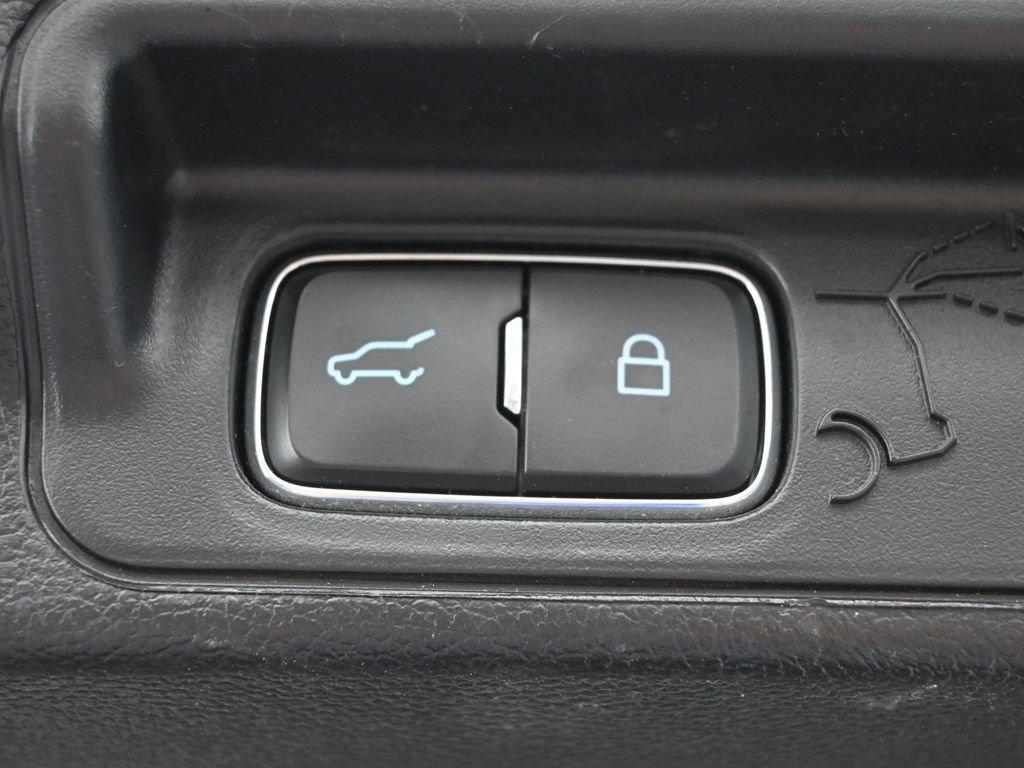 2021 Ford Explorer Vehicle Photo in Cedar Rapids, IA 52402