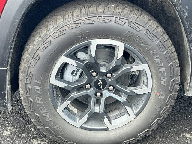 2025 Chevrolet Equinox Vehicle Photo in GARDNER, MA 01440-3110