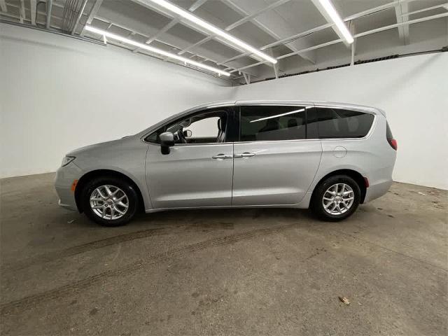 2023 Chrysler Pacifica Vehicle Photo in PORTLAND, OR 97225-3518