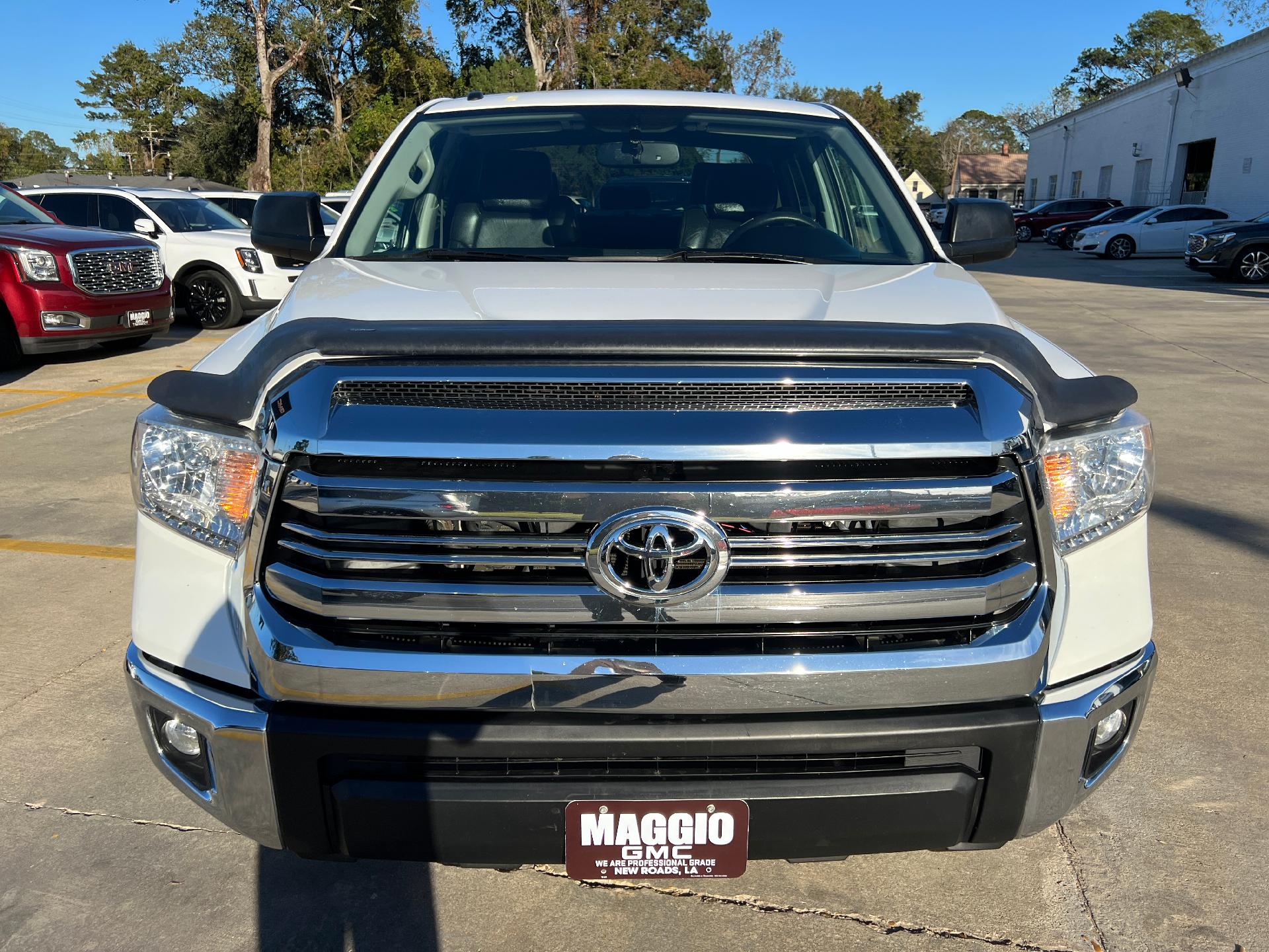 Used 2016 Toyota Tundra SR5 with VIN 5TFDW5F18GX501815 for sale in New Roads, LA