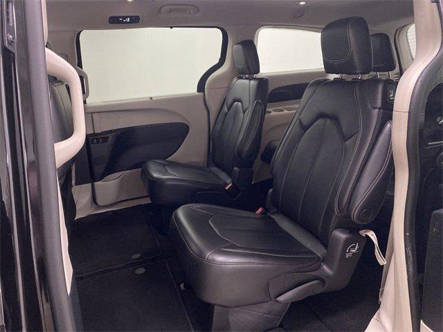 2023 Chrysler Pacifica Vehicle Photo in PORTLAND, OR 97225-3518