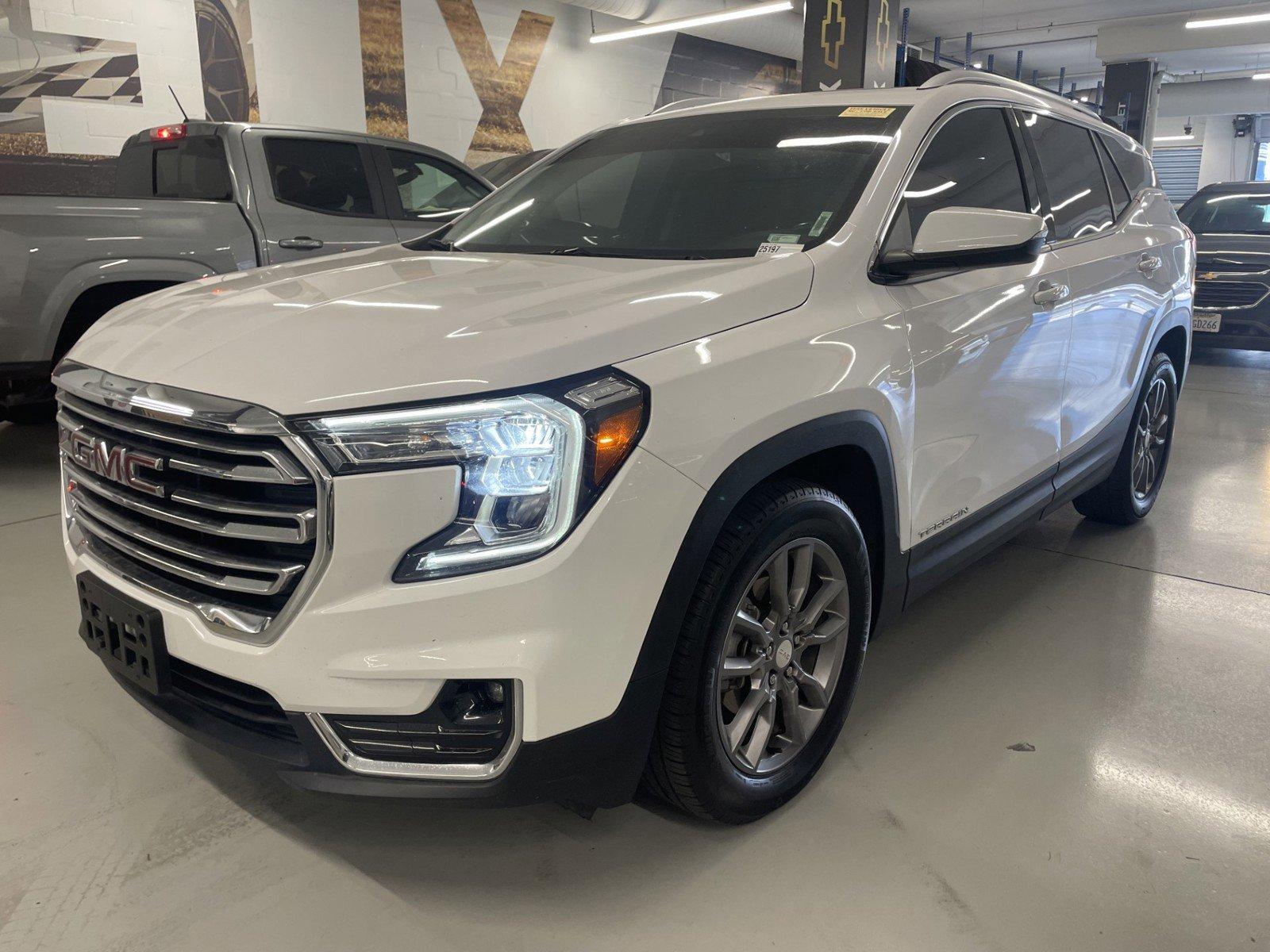 2022 GMC Terrain Vehicle Photo in LOS ANGELES, CA 90007-3794