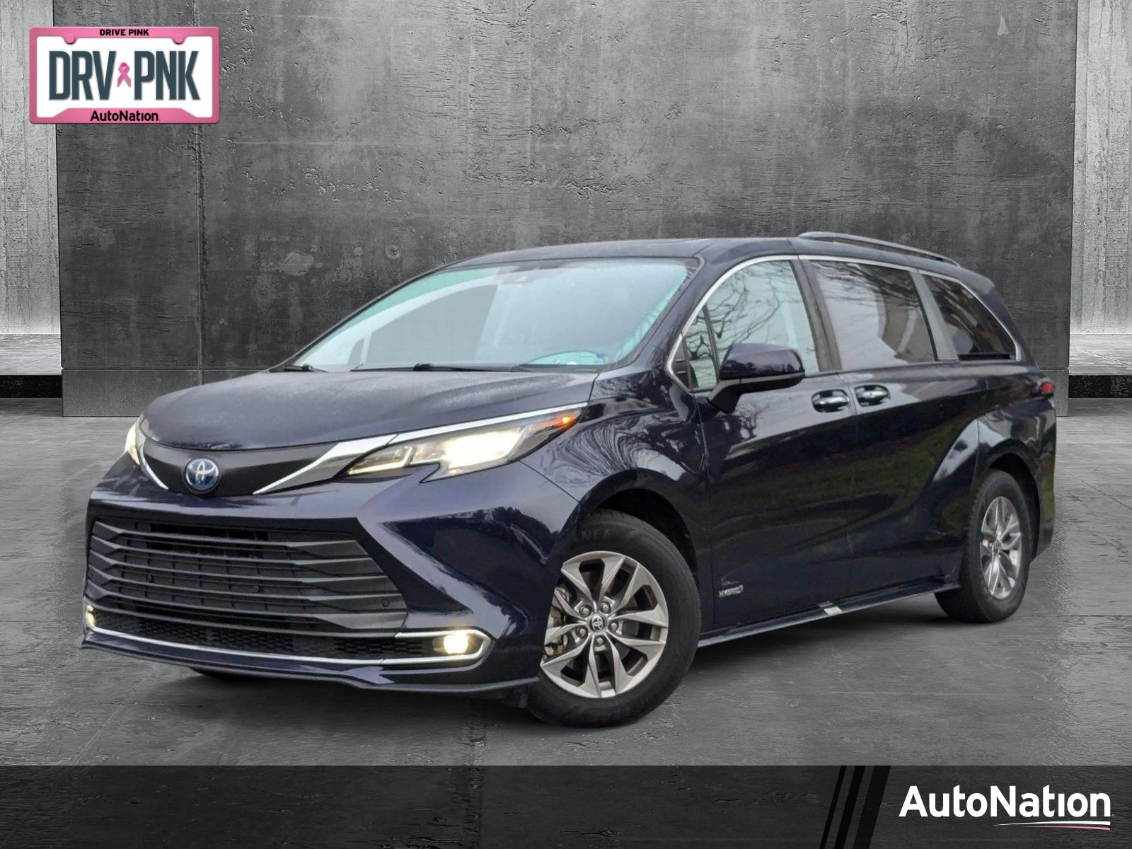 2021 Toyota Sienna Vehicle Photo in Sanford, FL 32771