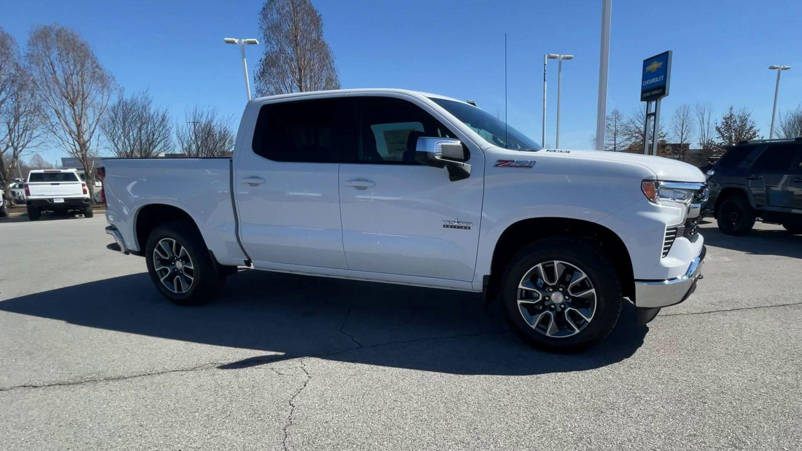 2025 Chevrolet Silverado 1500 Vehicle Photo in BENTONVILLE, AR 72712-4322