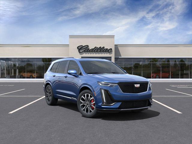 2025 Cadillac XT6 Vehicle Photo in GREEN BAY, WI 54303-3330