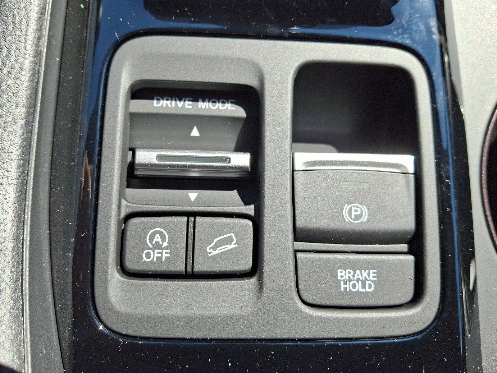 2025 Honda Pilot Vehicle Photo in Harrisburg, PA 17111