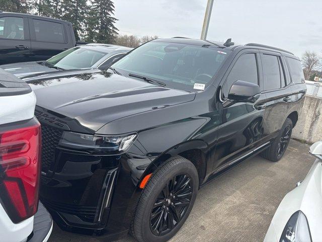 2022 Cadillac Escalade Vehicle Photo in PUYALLUP, WA 98371-4149