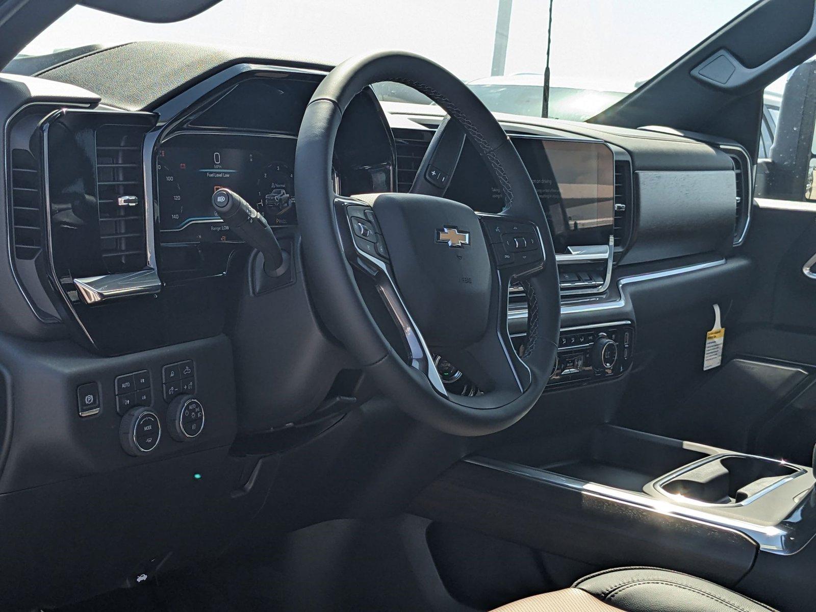 2025 Chevrolet Silverado 2500 HD Vehicle Photo in MIAMI, FL 33172-3015