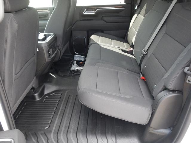 2025 Chevrolet Silverado 3500 HD CC Vehicle Photo in JASPER, GA 30143-8655