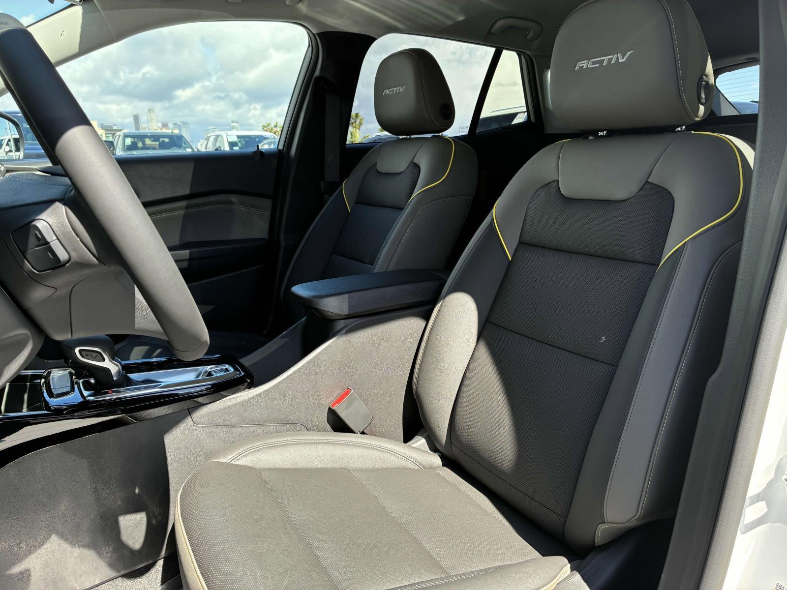 2025 Chevrolet Trax Vehicle Photo in LOS ANGELES, CA 90007-3794