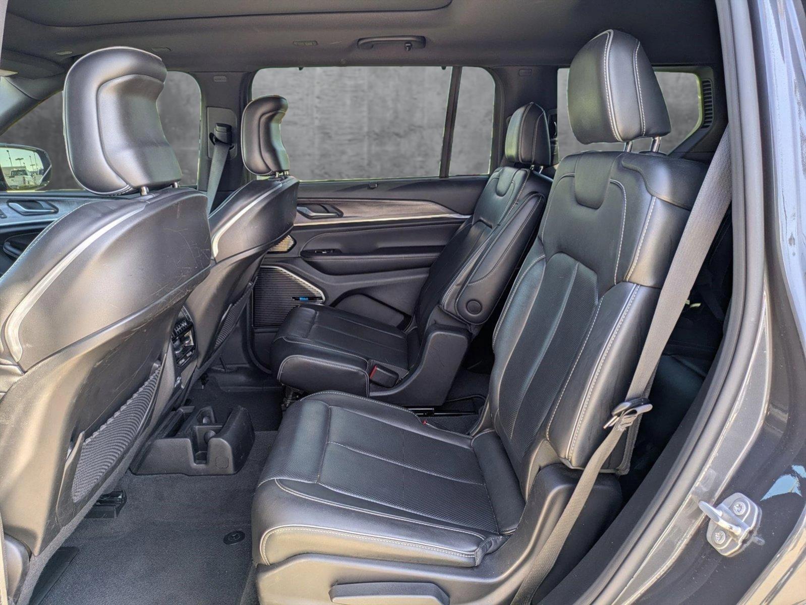 2021 Jeep Grand Cherokee L Vehicle Photo in Tustin, CA 92782